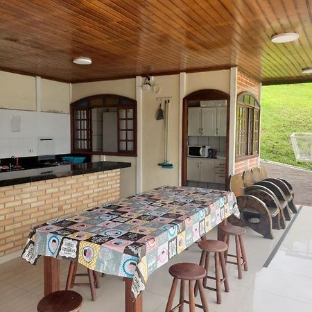 Chacara Bela Vista Do Gil Villa อาทิบายา ภายนอก รูปภาพ